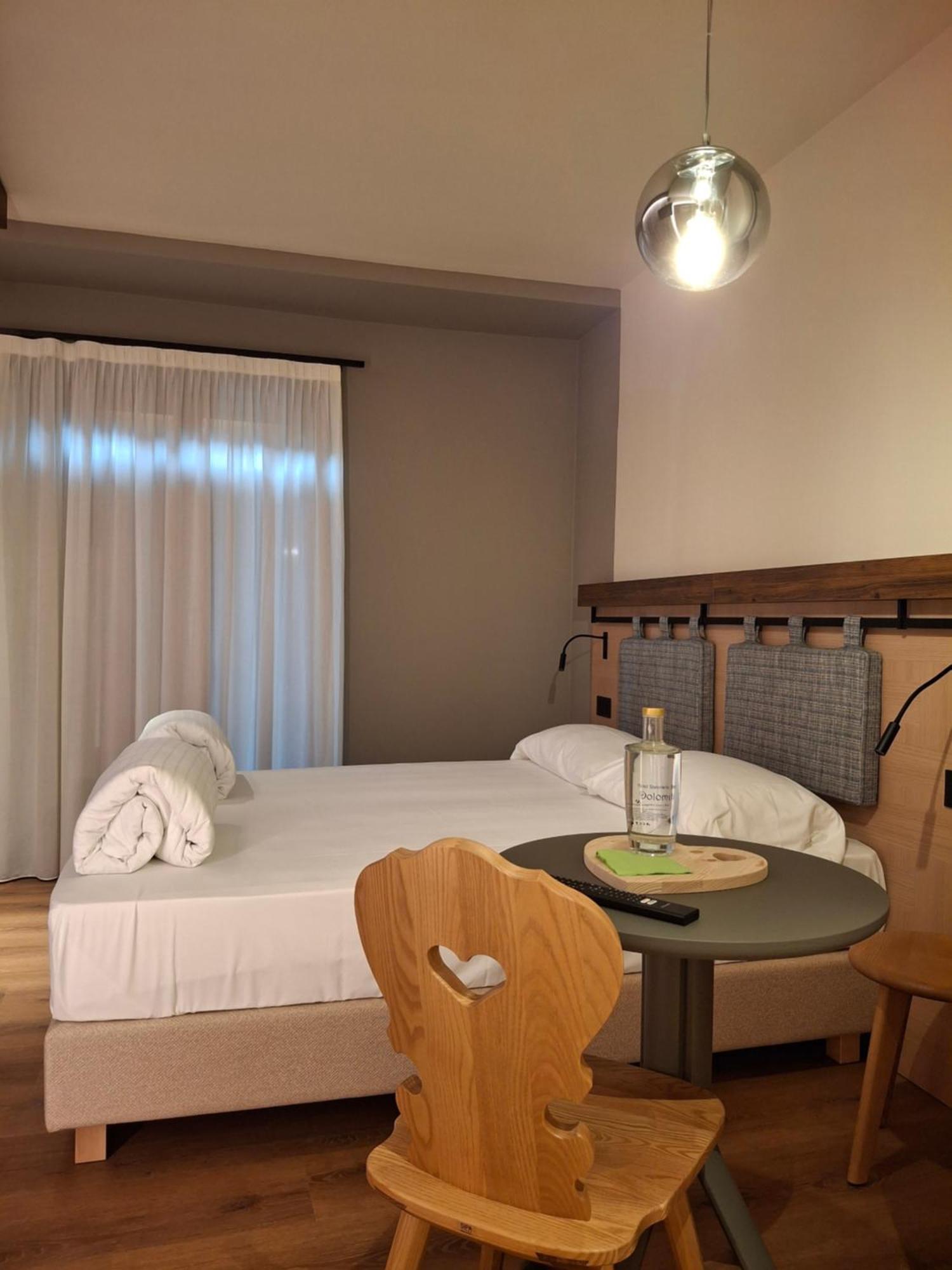 טיונה די טרנטו Hotel Dolomiti Saone מראה חיצוני תמונה
